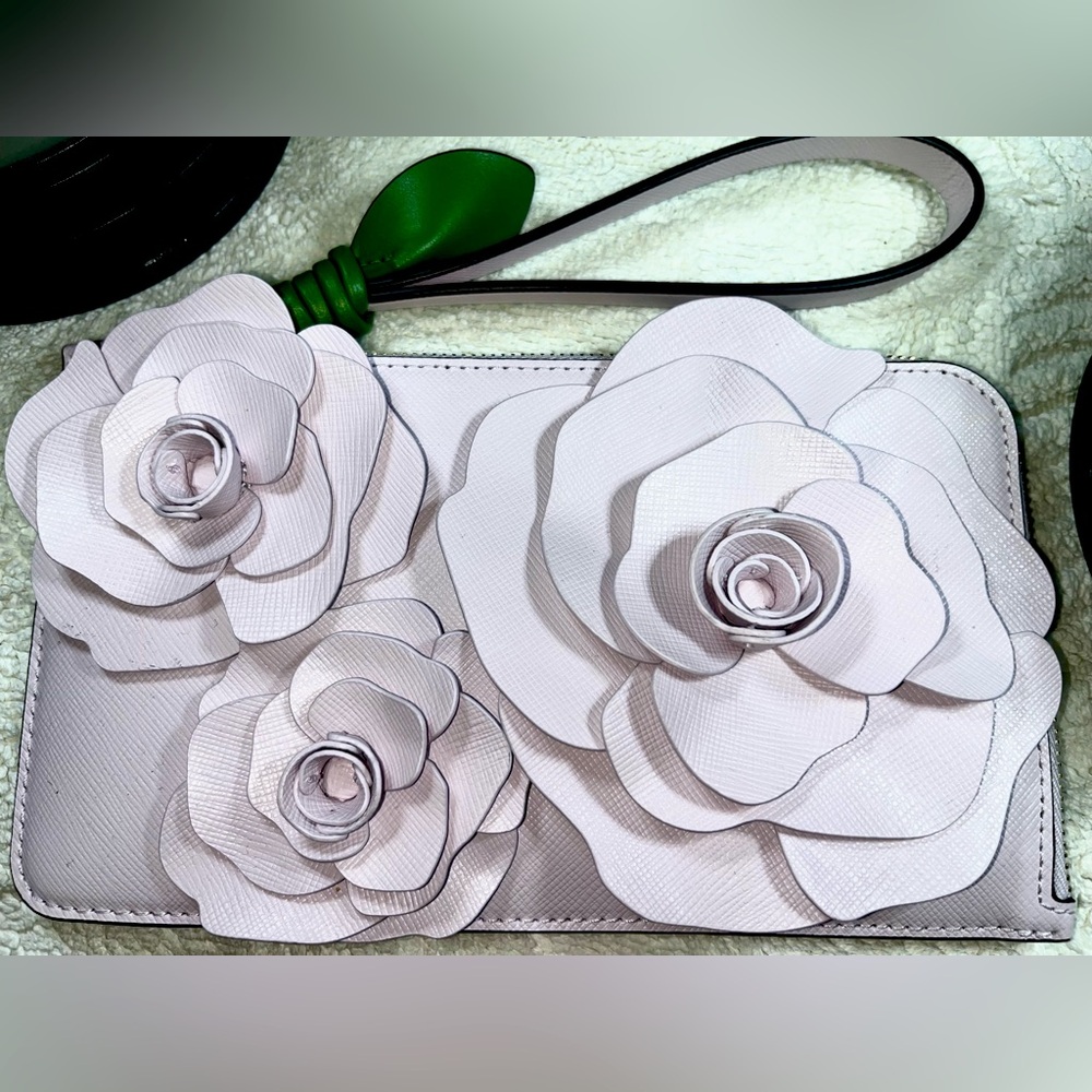 Kate Spade Lilac Floral Wristlet Clutch